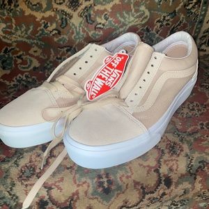 Vans cream platform sneaker